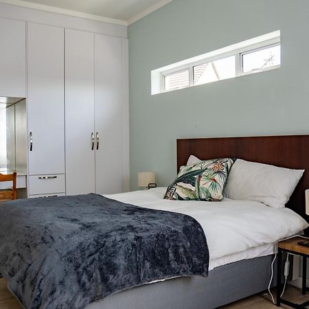 3 On Tessa Guesthouse Johannesburg Ngoại thất bức ảnh